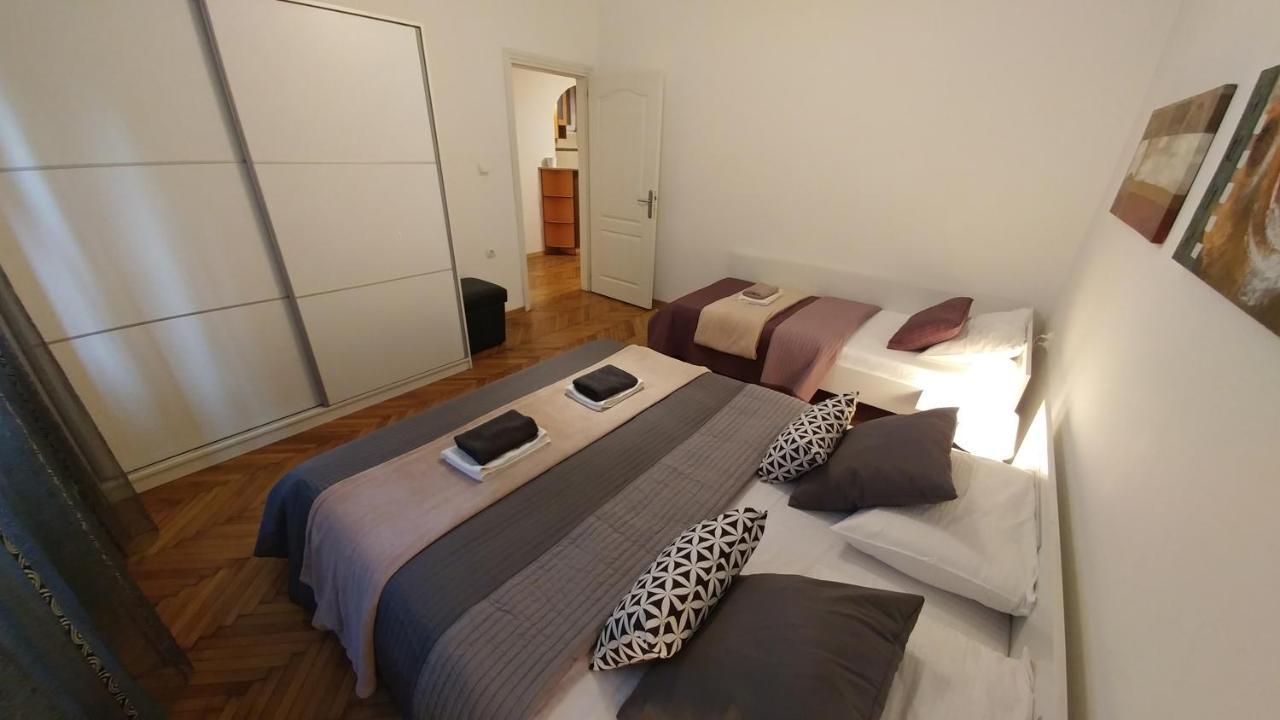 Apartment Marsal Belgrado Buitenkant foto